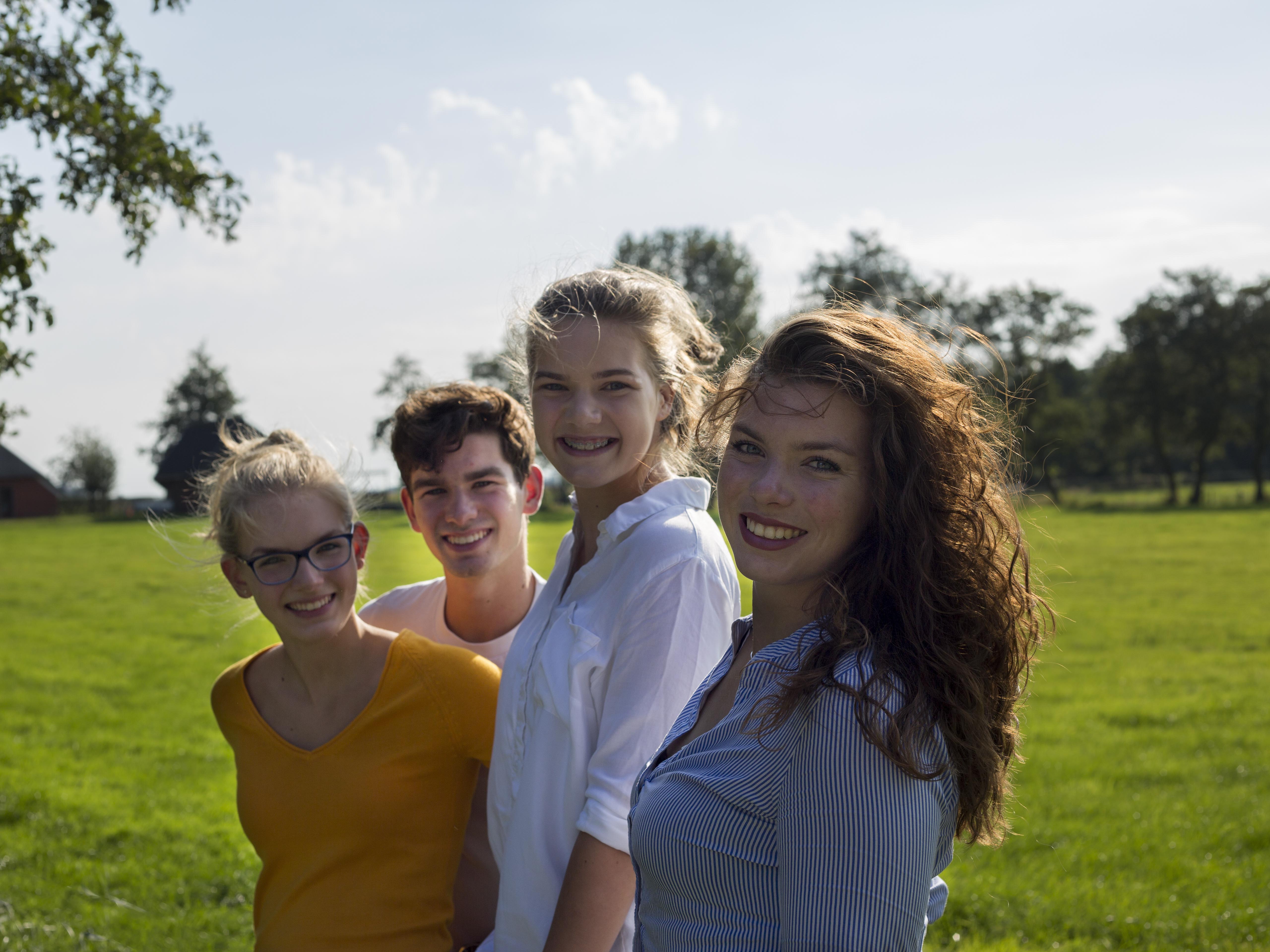 broer zus broerzussen broerzusshoot broerzusfotografie